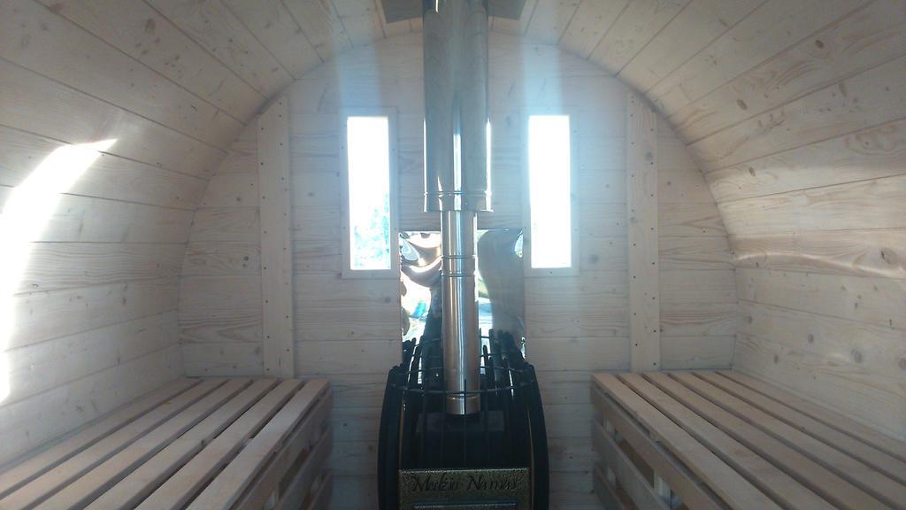 Caloroczny Dom Na Mazurach Wrzospa Z Jacuzzi Stare Juchy Extérieur photo